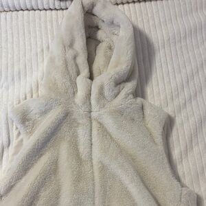 Zara Cream Faux Fur Vest